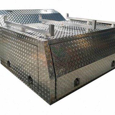 极速厂销铝挤型材料钣金折弯焊接加工五金制品加工品