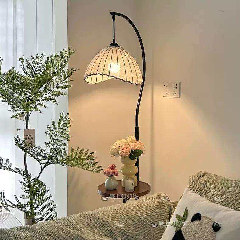 落地灯客厅沙发边简约现代茶几置物架卧室床头柜一体创意落地灯