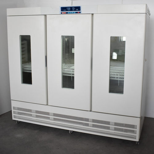 LRH-1500AE可程式三开门生化培养箱珠江牌LRH-1000AE生化培养箱