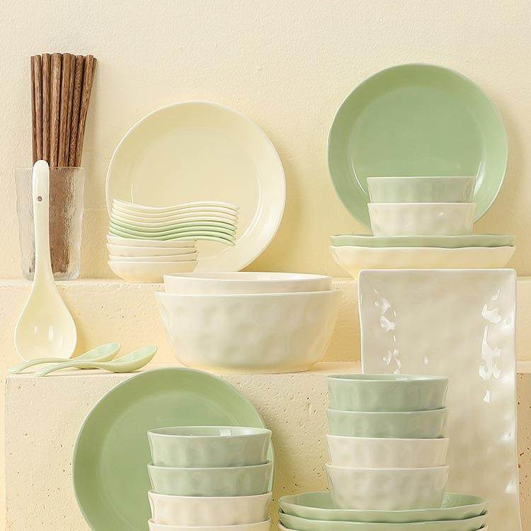 十人餐具套装乔迁碗盘2025新款奶油风碗筷碗具轻奢陶瓷碗家用碗碟