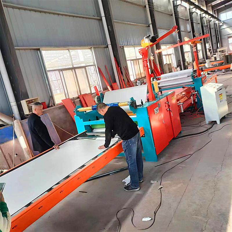 衣柜门板pvc膜pet膜木饰面保护膜平贴机 竹炭木纤维墙板覆膜机器,五金/工具,机床,淘宝优惠券,粉丝福利购,淘宝优惠卷