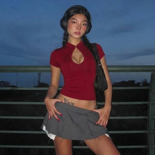 bgc东方韵味性感镂空中式纽扣短袖T恤女红色修身辣妹风短款上衣