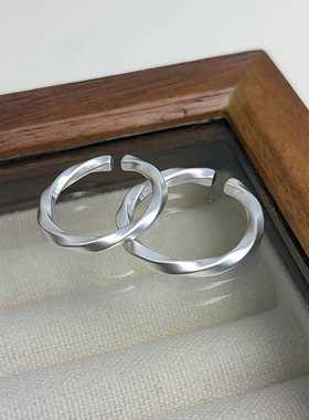 新概念s925纯银莫比乌斯情侣对戒小众高级感磨砂扭纹实心素圈指环