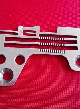 拷边机MO-2500四线针板 R4305-HOD-EOO针板