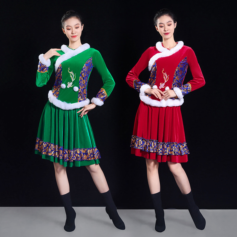 新款秧歌服女民族金丝绒广场舞套装红色喜庆打鼓服舞台演出服