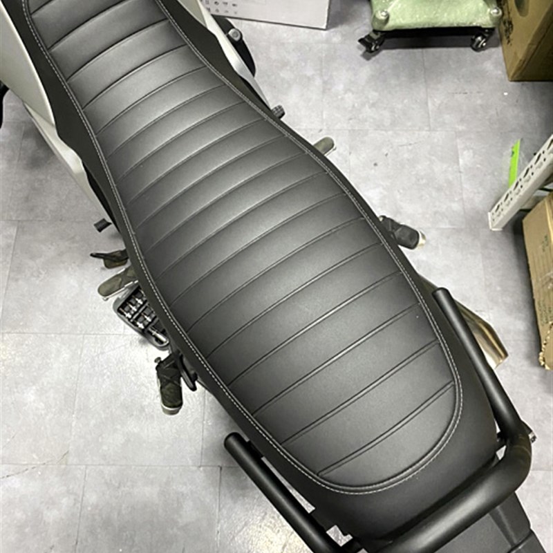 适用于高金500攀爬改装尾翼 咖啡款后扶手 GK500穿越版后尾架尾管