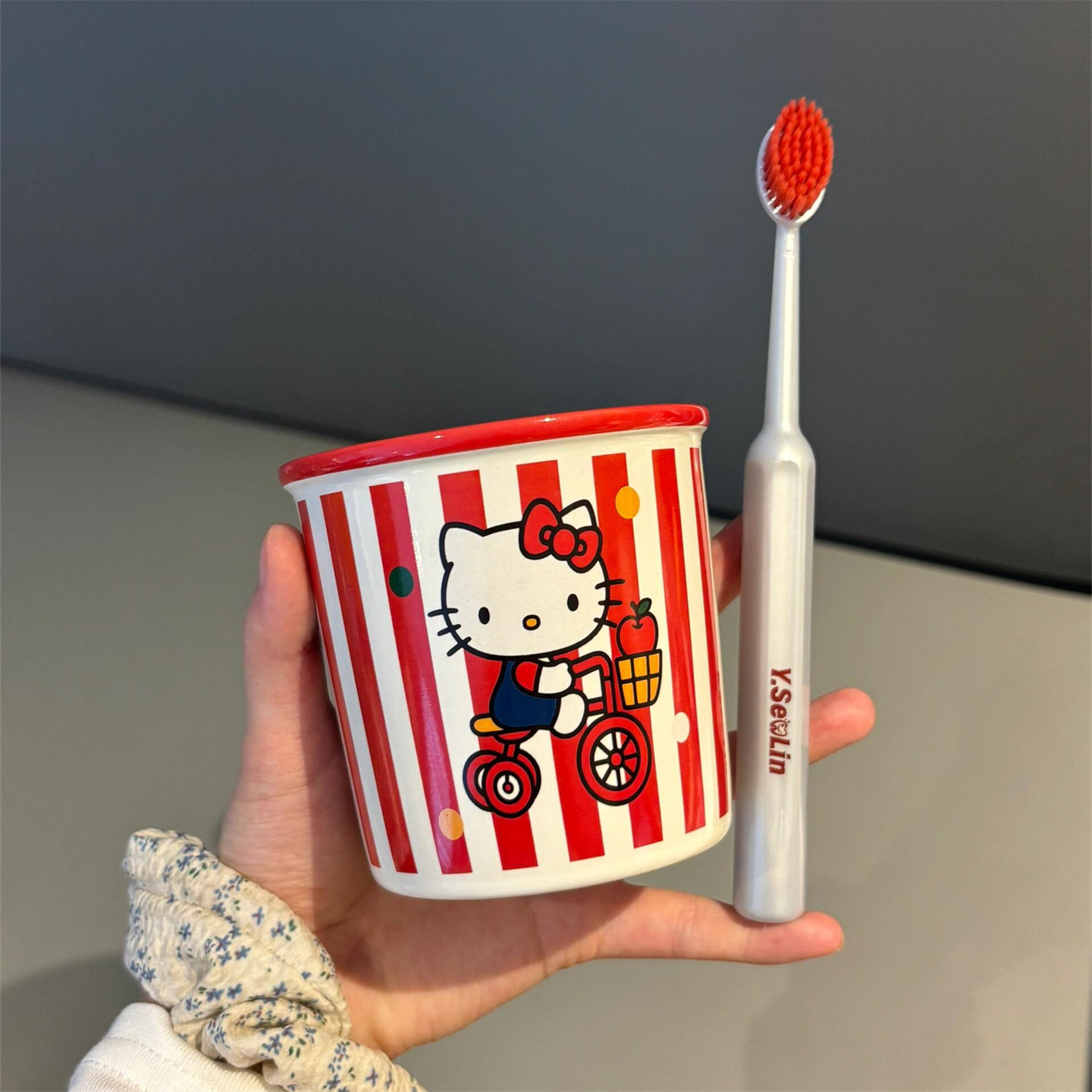 可爱漱口杯高颜值陶瓷牙刷杯2025新款学生宿舍牙杯情侣款牙缸
