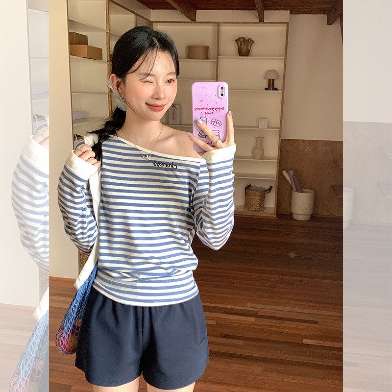 韩系穿搭斜领设计感条纹撞色长袖T恤女2026春夏新款一字露肩上衣