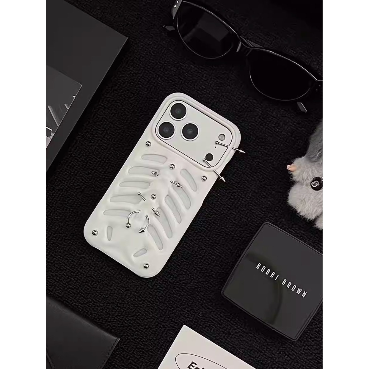 PINKDEVIL原创骨骼手机壳穿刺版iPhone 17Pro手机壳3D打印硬壳苹果手机壳小众设计手机壳