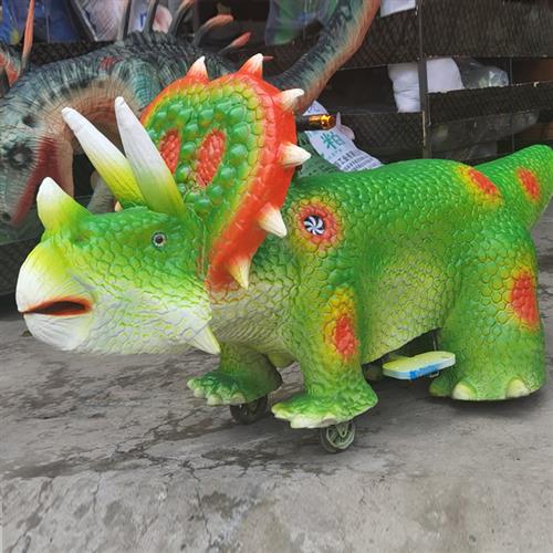 新款广场车摆摊儿童碰碰车仿真恐龙电瓶车公园商场摇摇车双人