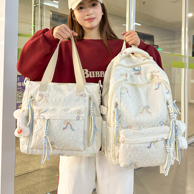 书包女韩版大容量初中生高中生百搭大学生双肩包高颜值小学生背包
