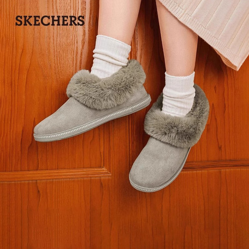 斯凯奇2024新款时尚加绒棉鞋