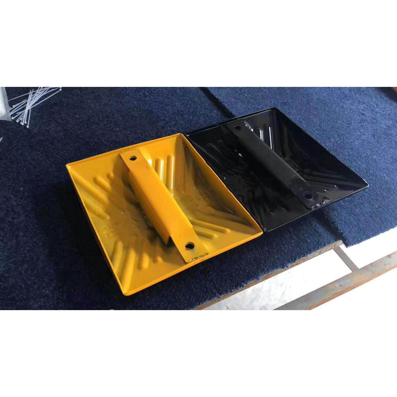 加厚铸钢减速带 汽车限速公路缓冲带 斜坡道 乡村抗压金属减速带