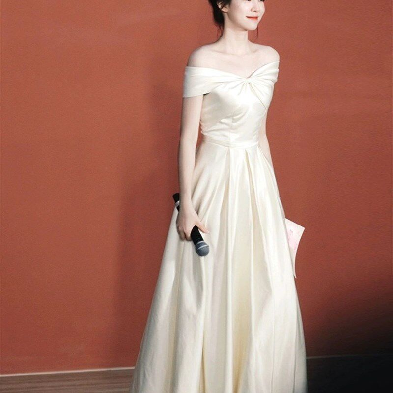一字肩缎面晚礼服高端轻奢小众法式订婚连衣裙领证登记小白裙学生