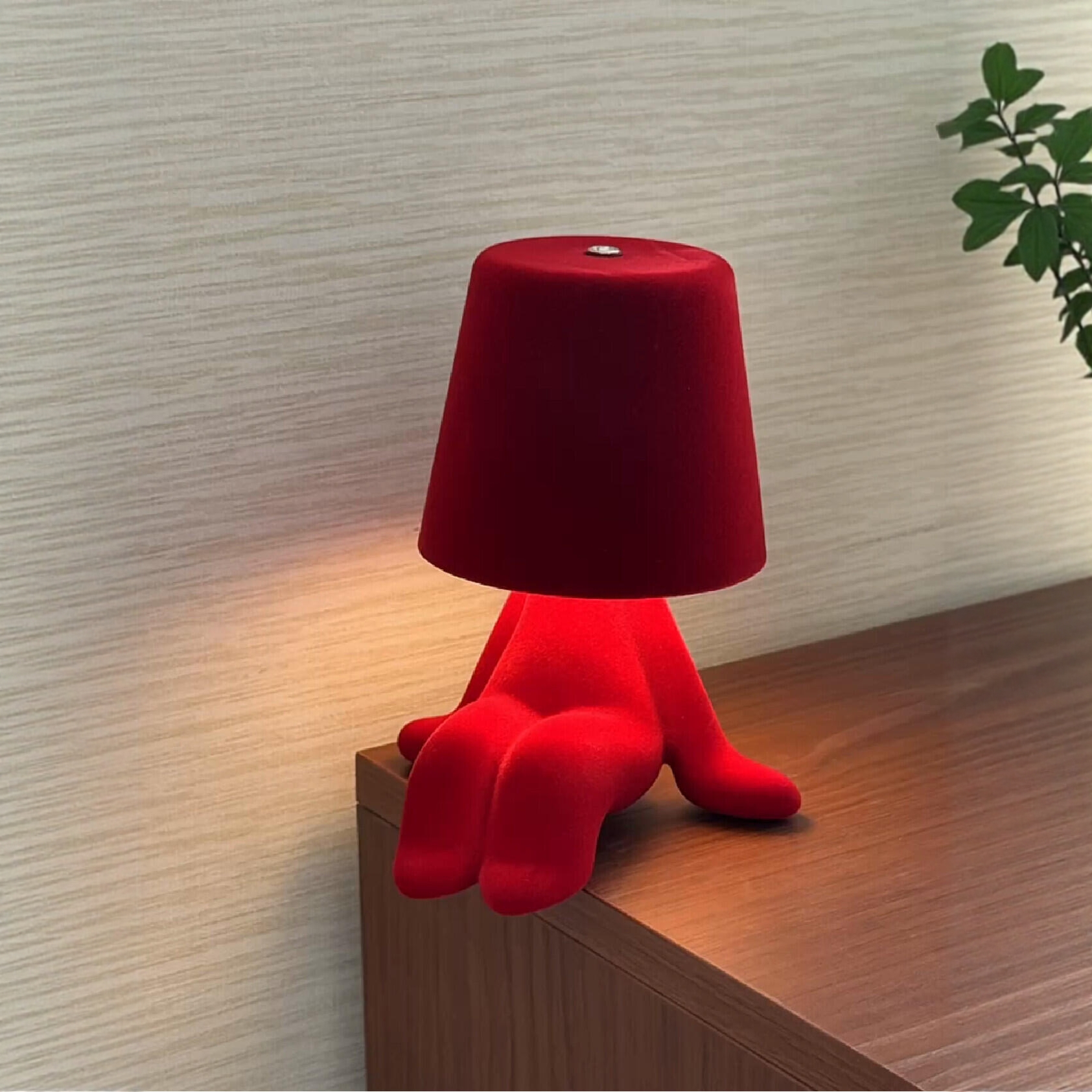 冬日夜灯的氛围感是丝绒灯给的，