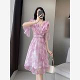 连衣裙女2025新款夏海边度假沙滩碎花色气质收腰显瘦高级感字裙，商品下架区，凯文服饰