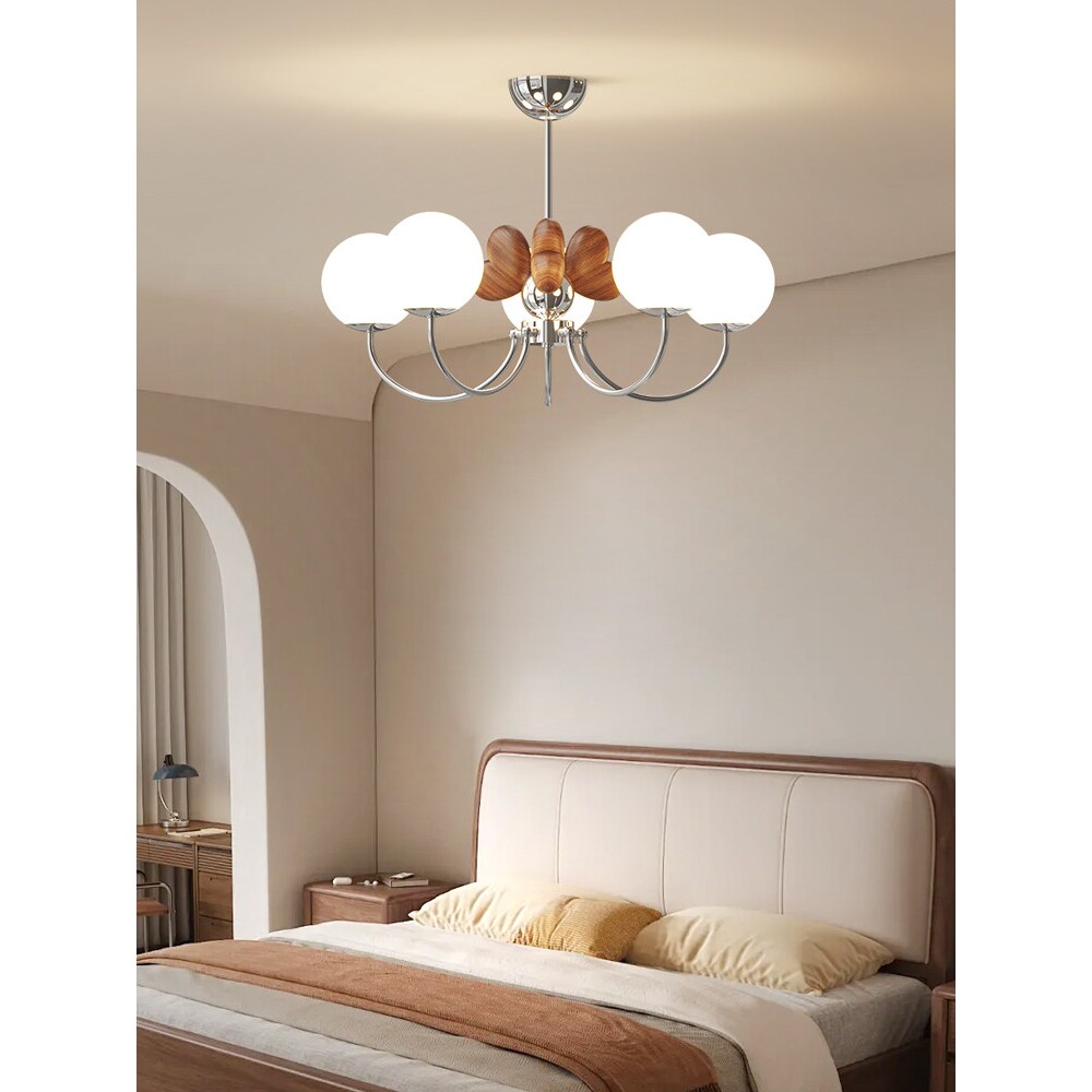 法式奶油风卧室吊灯中古2026新款创意爱心女孩公主儿童房魔豆吊灯