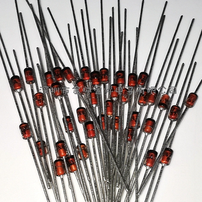 IN4736/37/38/4739/4740/41/42/43/4744/45玻璃稳压二极管1N4747A