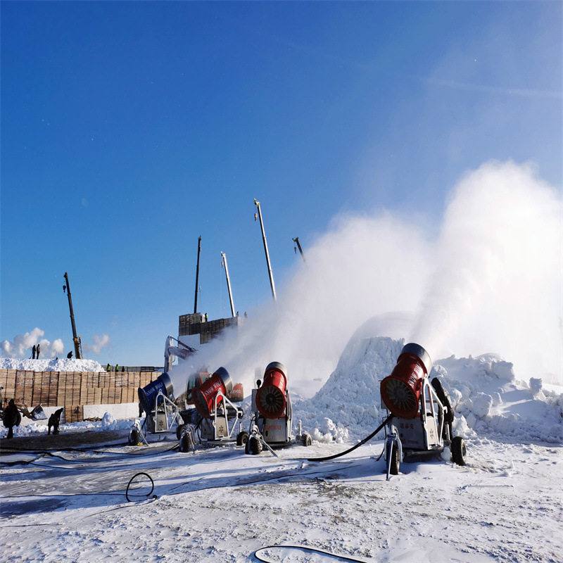 诺泰克机械出售大型滑雪场造雪机 人工智能降雪机 炮筒式制雪