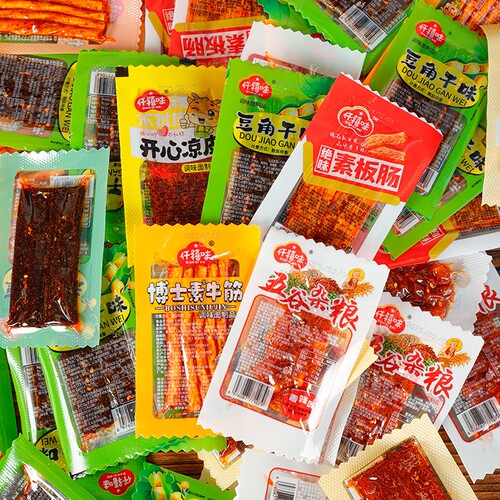 辣条混合装儿时麻辣零食素牛筋8090怀旧5毛钱经典辣味多种整箱