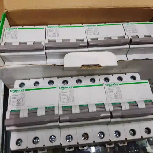 施耐德行程开关XCE145C,XCE-102，断路器OS议价