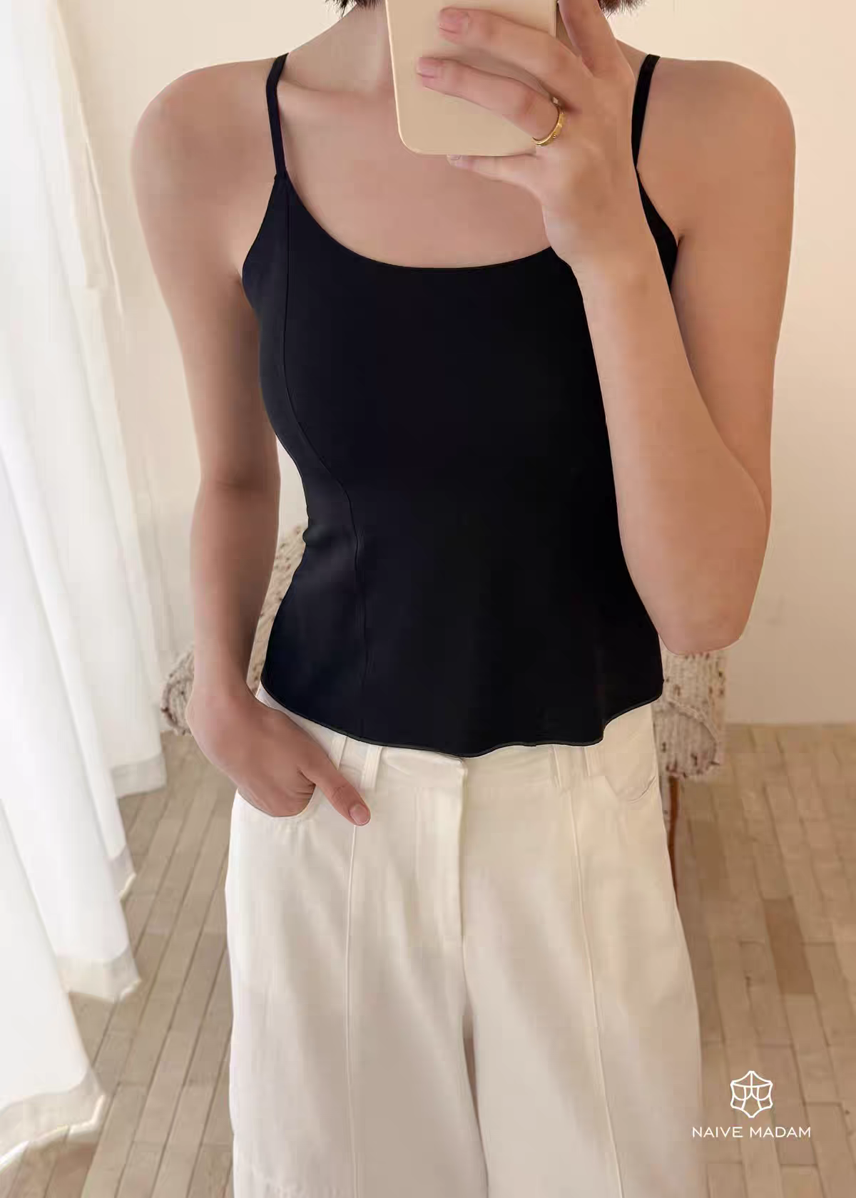 内目25329升级版马甲线磨毛吊带背心女秋新款带胸垫防下垂打底衫