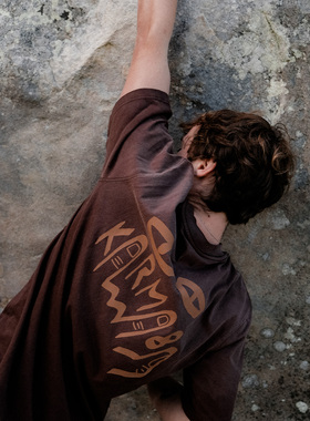 Karma8a Ombre Tee法国复古水洗渐变Logo印花攀岩Tee户外运动短袖