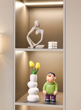 简约现代风酒h柜装饰摆件高级感小众电视柜客厅家居高档软装工艺