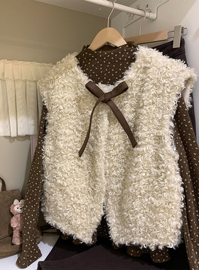 韩系设计感蝴蝶结撞色卷毛马甲+棕色碎花花边打底t恤两件套女秋冬