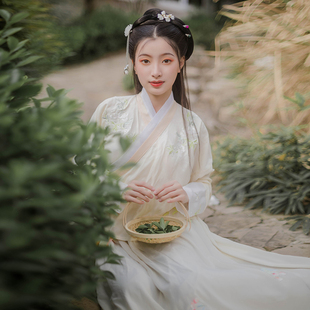 极速1802g 实拍汉服交领上衣齐腰下裙粉黄2色日常套装毕业季舞台