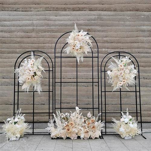 极速婚庆舞台布置铁m艺窗饰拱门婚礼背景布置场景装饰屏风路引中