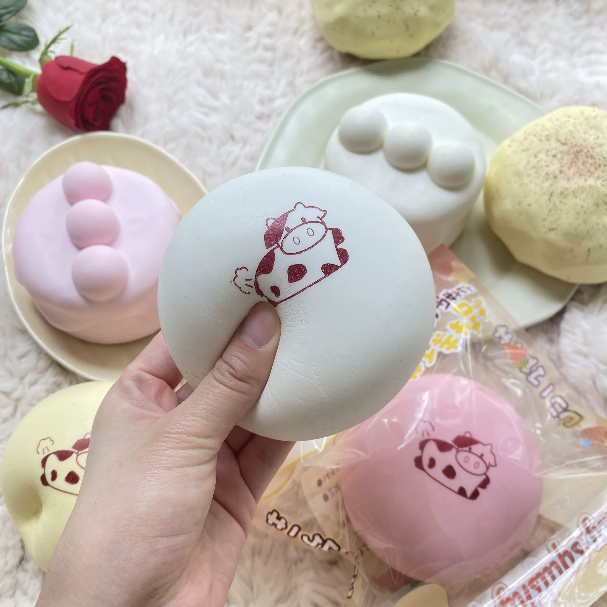 包子大馒头慢回弹玩具噗噗牛乳包子解压发泄捏捏乐仿真squishy