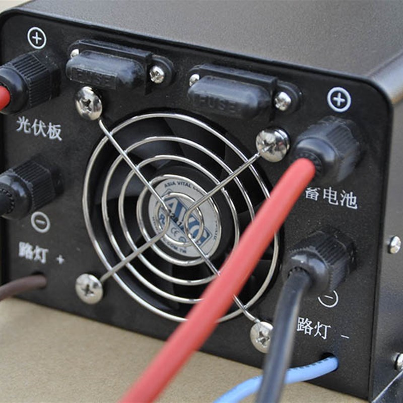 太阳能mppt充电控制器30a-45a-65a/12-48-96v光伏发电通用型双路