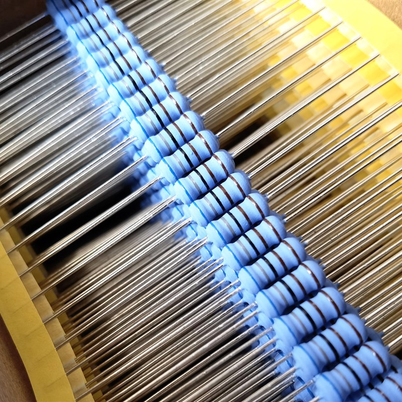 台湾厚生1W2W3W金属氧化膜电阻10欧15R 20R 30R 47R 82R~100欧 1%