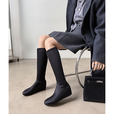 5.5cm时尚圆头内增高长筒骑士靴