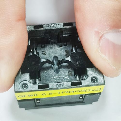 极速DFN8/QFNk8/WSON8自动机台下压探针烧录座老化测试座IC转接座