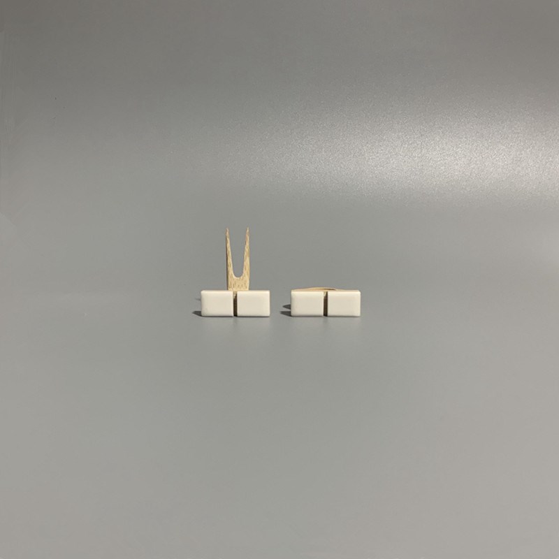 新品鸟笼牛骨配件绣眼三丝镶头果叉虫盒南笼亮笼板鸟食Z罐镶头杯图片