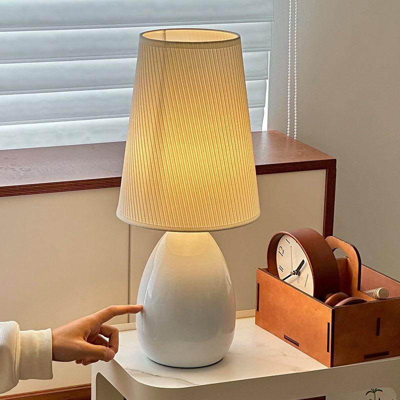 现代简约床头灯台灯北欧创意温馨装饰触摸式感应可调光卧室床头柜,家装灯饰光源,装饰台灯,淘宝优惠券,粉丝福利购,淘宝优惠卷