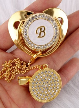 极速26 bName Initial Letter Baby Pacifier and Pacifier Clips