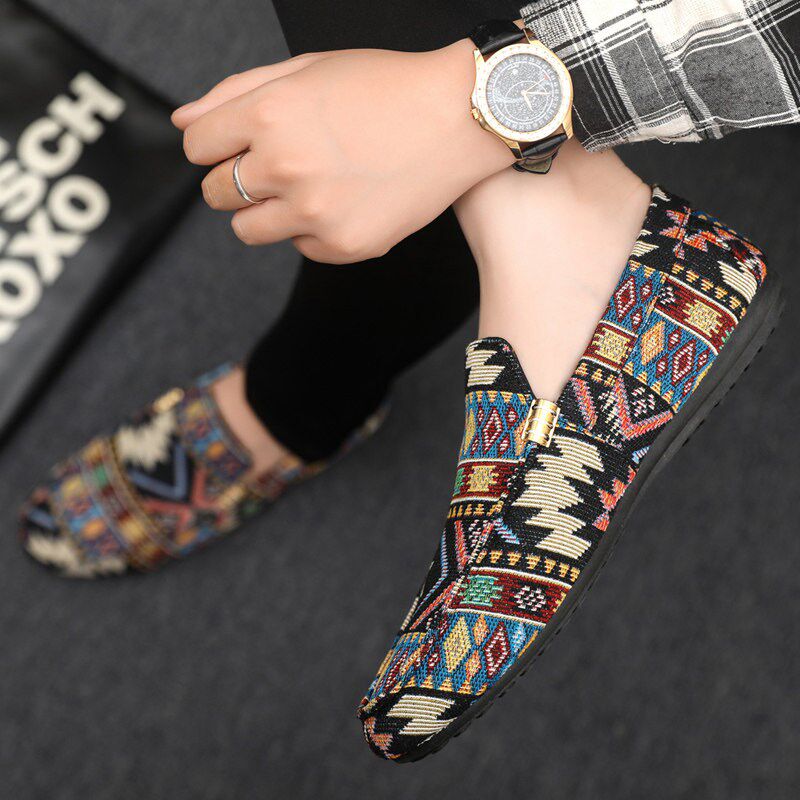 新品夏季透气豆豆鞋男潮流百搭精神小伙懒人N一脚蹬休闲软底老北