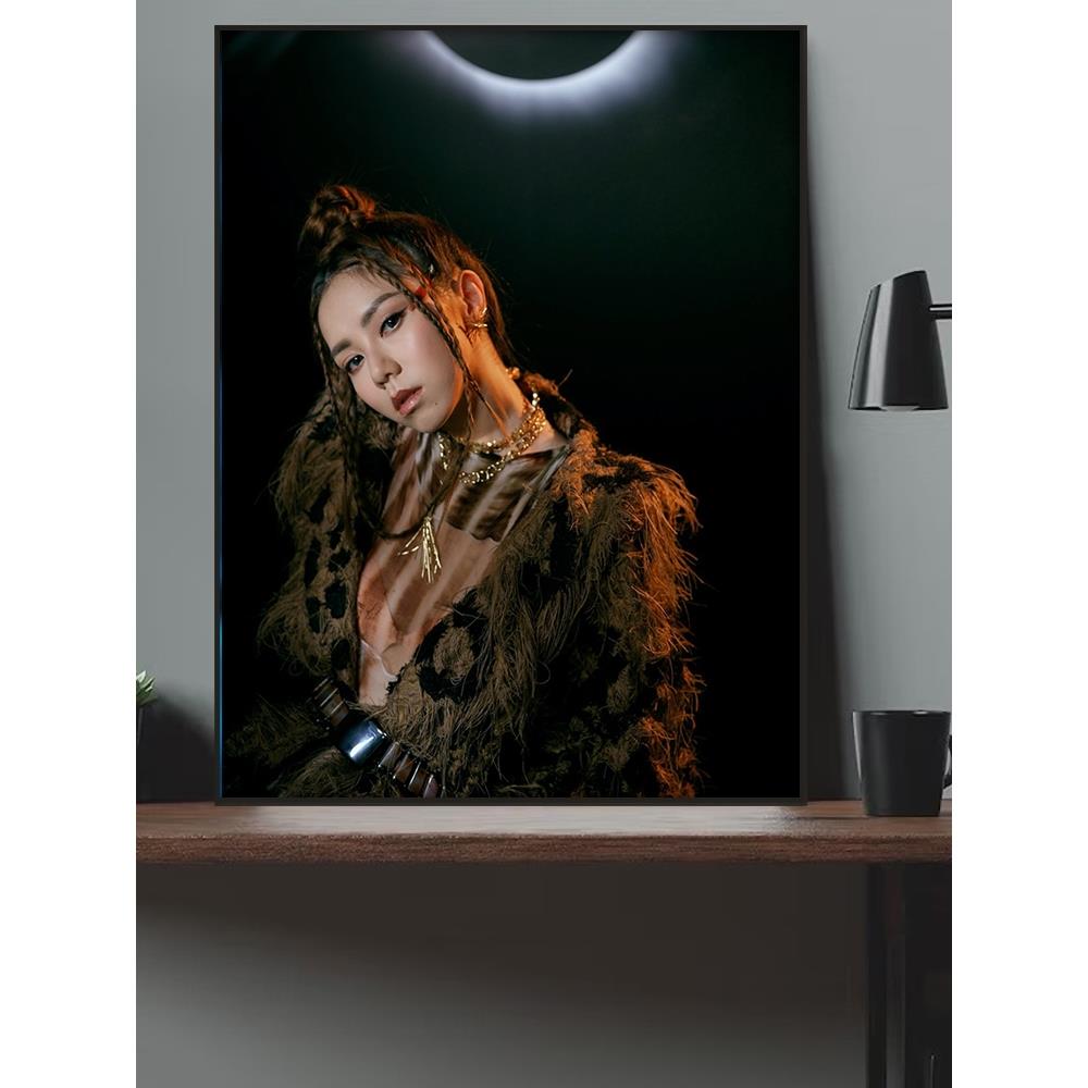 G.E.M.中国著名歌手邓紫棋海报装饰画宿舍酒吧咖啡厅壁画卧室挂画