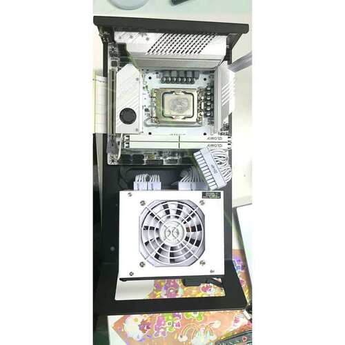 议价XTIA xproto壳复刻 黑色，只装机了一次，一点明显