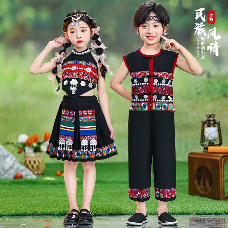 速发六一新款儿童民族表演服男童苗族夏款舞蹈服演出服短裙套装