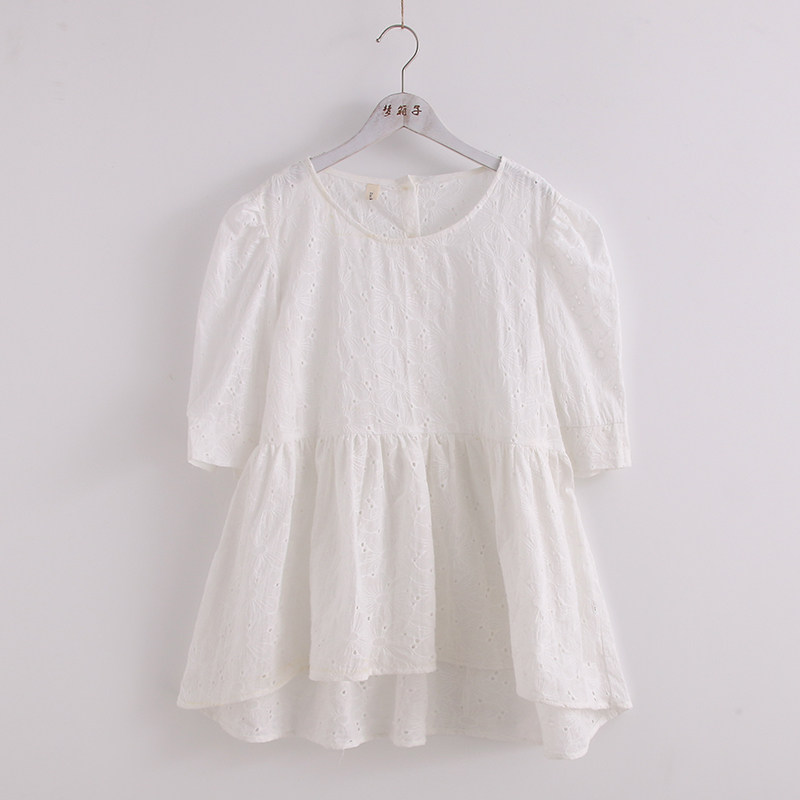 梦箱子2020夏新款大花朵刺绣棉布衬衣女圆领套头泡泡袖宽松白衬衫