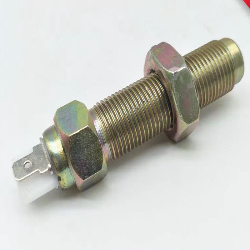 挖掘机玉柴YC35 60 65 85 135 230-6-8发动机转速传感器感应塞件