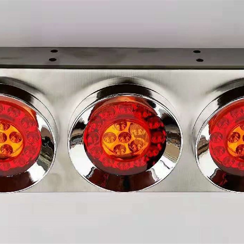 三联园型挂车拖车箱式货车LED电子后尾灯改装灯房车灯底盘灯