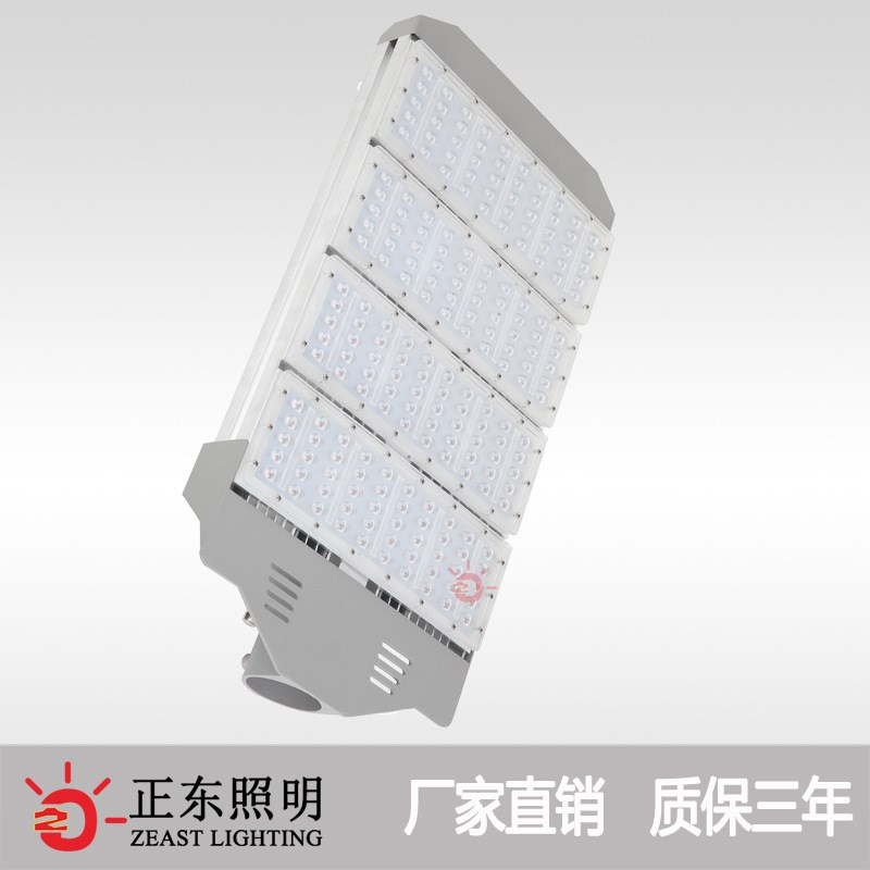 LED蝙蝠王模组路灯头防水高亮户外灯具高杆灯道路照明模组路灯头