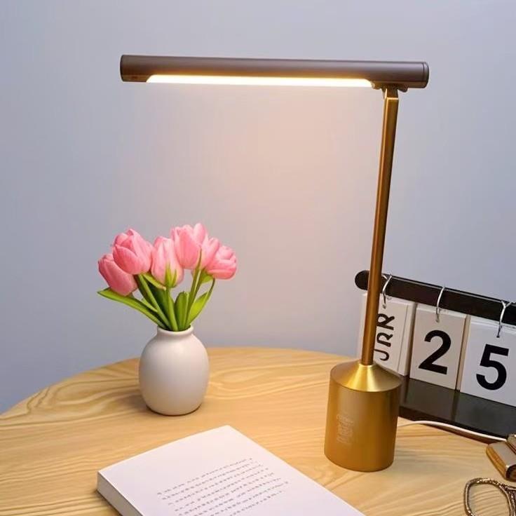 新款简约现代高亮台灯阅读护眼柔光灯小夜灯LED阅读照明桌面台灯