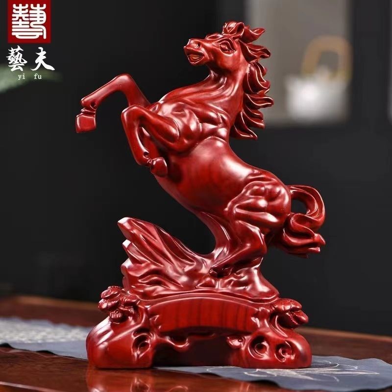速发木雕桌色马摆件工艺品实木马到成功招财客厅办公红红木马木质