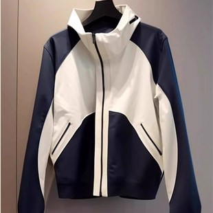 速发式尚撞色短款立领冲锋衣秋套春外新款美时夹克上衣